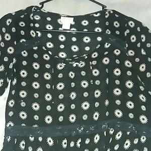 Mossimo long sleeve shirt